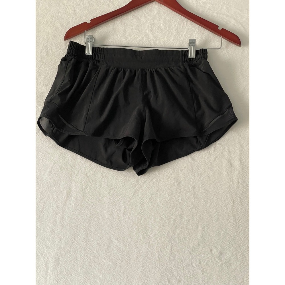 Lululemon Hotty Hot Low Rise 2.5 Inch Shorts Lined Black Size 10 - Picture 4 of 8